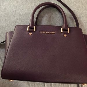 Michael Kors Medium Selma Plum